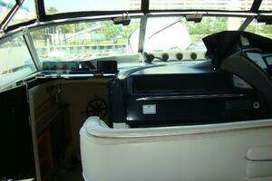 1991 Sea Ray 480 Sundancer thumbnail 13