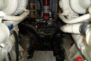 1991 Sea Ray 480 Sundancer thumbnail 80