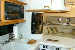 1991 Sea Ray 480 Sundancer thumbnail 38
