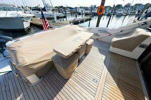 2014 Tiara Yachts 5000 Express thumbnail 47