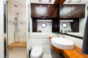 50FT (15.24M) TIARA YACHTS