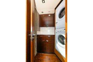 2014 Tiara Yachts 5000 Express thumbnail 35
