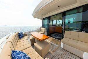2014 Tiara Yachts 5000 Express thumbnail 11