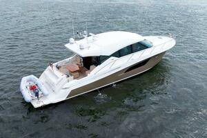 50FT (15.24M) TIARA YACHTS
