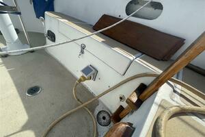 Opus 29ft Vineyard Vixen Yacht For Sale