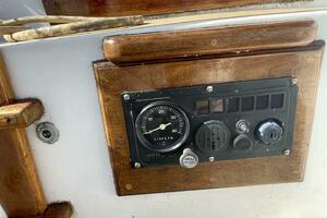 Opus 29ft Vineyard Vixen Yacht For Sale