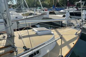 Opus 29ft Vineyard Vixen Yacht For Sale