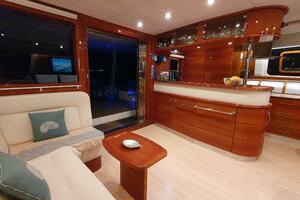 06 Galley Salon 20230928_211521