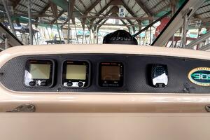 30ft Grady White Yacht For Sale