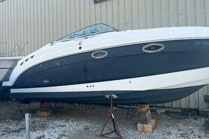 25ft Chaparral Yacht For Sale