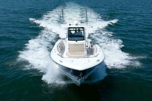 Murphy s Law 33ft Boston Whaler Yacht For Sale