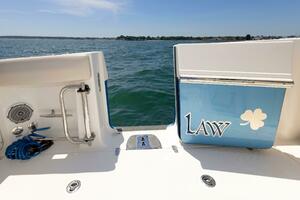 Murphy s Law 33ft Boston Whaler Yacht For Sale