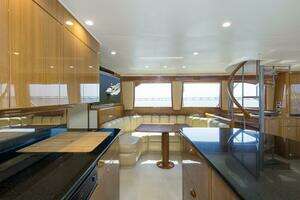 2007 Viking 64 Enclosed Bridge thumbnail 13