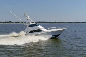 2007 64 Viking Enclosed Bridge Reel Blues Exterior (1)