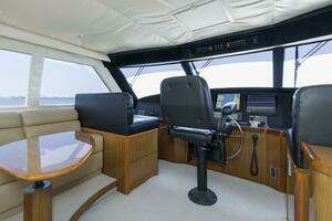 2007 Viking 64 Enclosed Bridge thumbnail 31