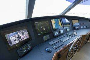 2007 Viking 64 Enclosed Bridge thumbnail 32