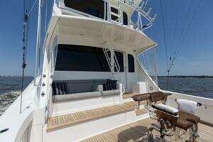 2007 Viking 64 Enclosed Bridge thumbnail 4