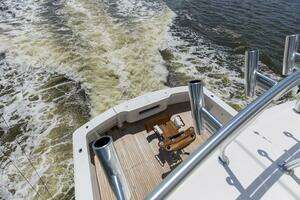 2007 Viking 64 Enclosed Bridge thumbnail 35