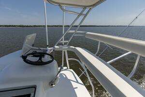 2007 Viking 64 Enclosed Bridge thumbnail 5