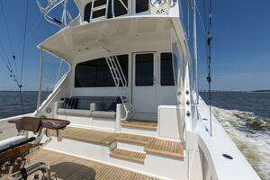 2007 Viking 64 Enclosed Bridge thumbnail 39