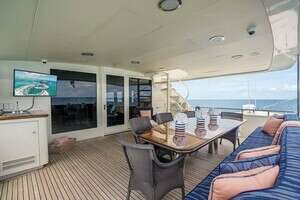 2000 Broward Raised Pilothouse thumbnail 22