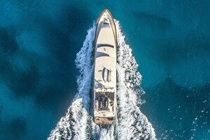 TRUE NORTH Worth Avenue Yachts