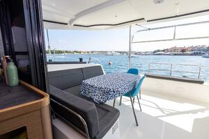 2019-lagoon-42-sail-9941956-20250911034322722-1.jpg