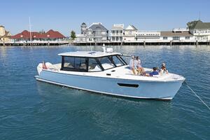 47ft MJM Yacht For Sale