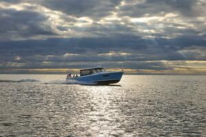 47ft MJM Yacht For Sale 47ft MJM Yacht For Sale