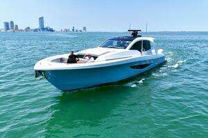 2027 Valhalla Boatworks V55 Sport Yacht thumbnail 4