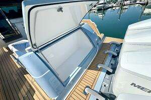 2027 Valhalla Boatworks V55 Sport Yacht thumbnail 21