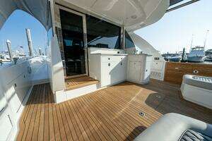 2027 Valhalla Boatworks V55 Sport Yacht thumbnail 25
