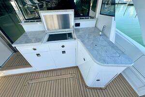 2027 Valhalla Boatworks V55 Sport Yacht thumbnail 27