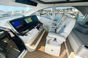 2027 Valhalla Boatworks V55 Sport Yacht thumbnail 38
