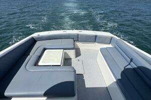 1990 Tempest 60 Express thumbnail 16