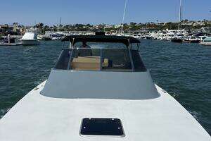 1990 Tempest 60 Express thumbnail 20