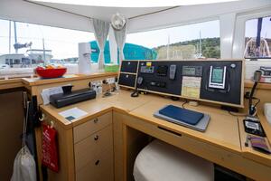 45ft Lagoon Yacht For Sale