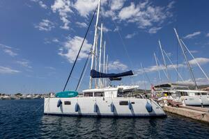 45ft Lagoon Yacht For Sale