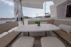 45ft Lagoon Yacht For Sale