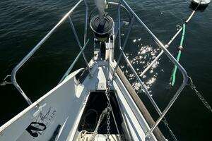 2004 Beneteau 423 thumbnail 8
