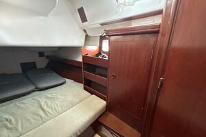 Table 4 Two 42ft Beneteau Yacht For Sale