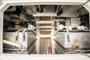 2005 Carver 56 Voyager thumbnail 37