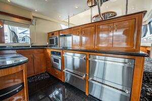 2005 Carver 56 Voyager thumbnail 17