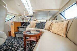 2005 Carver 56 Voyager thumbnail 21