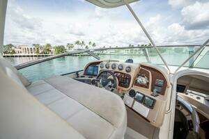 2005 Carver 56 Voyager thumbnail 9