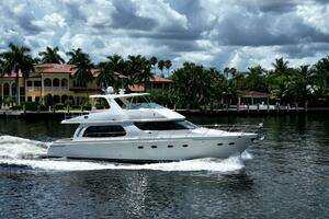 2005 Carver 56 Voyager thumbnail 47