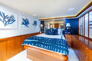 WESTPORT 112 LILA CUY
