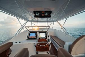 DOG HOUSE 40ft F amp S Yacht For Sale
