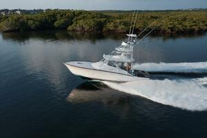 DOG HOUSE 40ft F amp S Yacht For Sale