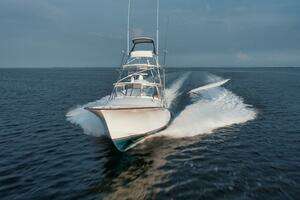 2016 F&S 40 Open Express thumbnail 4